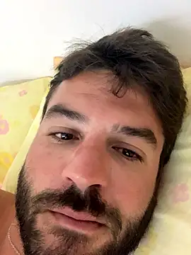 Snapshot of bruno106969 chatting on January 2026 03:44:01 AM bruno106969 online show from January 2026 03:44:01 AM