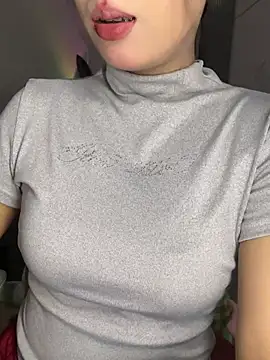 Snapshot of -KathySweet- chatting on April 2026 05:23:01 AM -KathySweet- online show from April 2026 05:23:01 AM