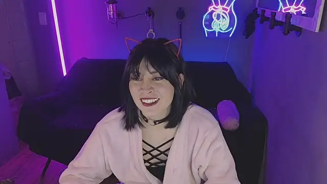 isis diosa online show from January 2025 11:51:01 PM