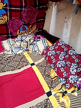 reemacouple007 online show from September 2025 07:39:01 PM