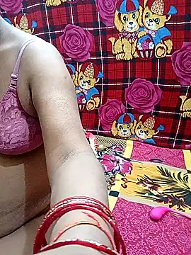 reemacouple007 online show from October 2025 01:48:02 AM