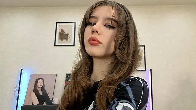 Snapshot of dolly_ll chatting on May 2026 01:28:01 PM dolly ll online show from May 2026 01:28:01 PM