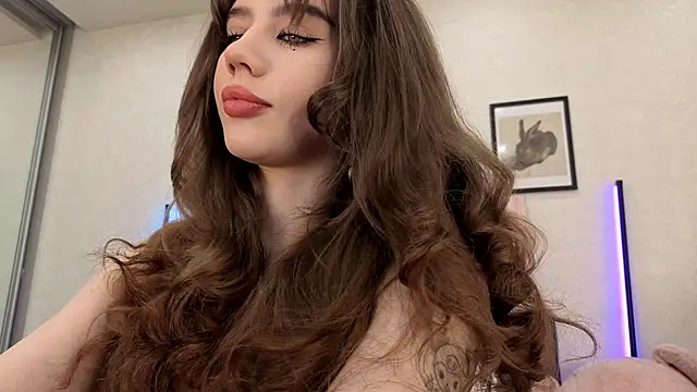 Snapshot of dolly_ll chatting on May 2026 01:30:02 PM dolly ll online show from May 2026 01:30:02 PM