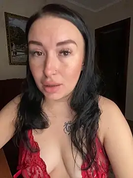 Roxana Bell online show from October 2025 04:19:02 PM