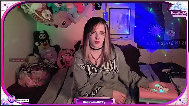 AmbrosiaKitty online show from May 2026 07:57:02 AM