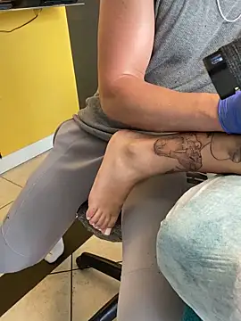 Snapshot of MachineDien chatting on February 2025 08:22:02 PM MachineDien online show from February 2025 08:22:02 PM