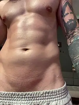 Snapshot of MachineDien chatting on February 2025 01:05:01 AM MachineDien online show from February 2025 01:05:01 AM