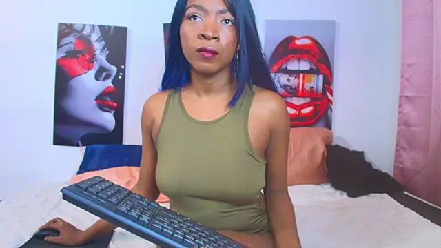 Snapshot of lexy_thomsom chatting on December 2025 04:28:02 AM lexy thomsom online show from December 2025 04:28:02 AM