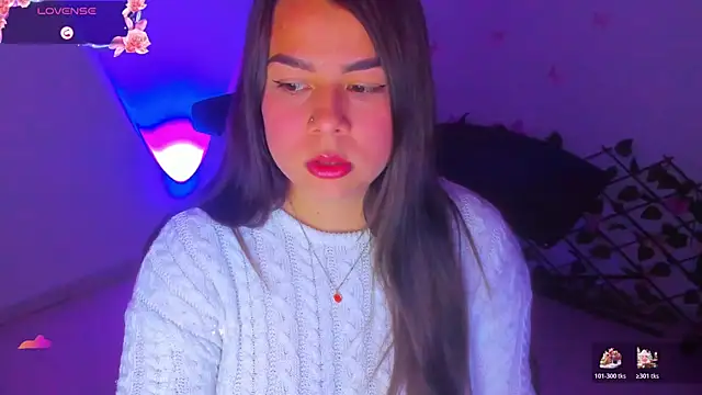 little tifanny82 online show from April 2026 01:27:02 PM