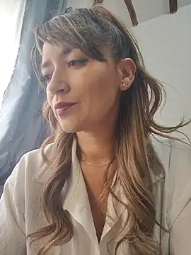 tata laima   online show from January 2026 04:22:02 PM