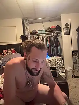 Snapshot of BobbyQ29 chatting on February 2026 07:51:01 AM BobbyQ29 online show from February 2026 07:51:01 AM