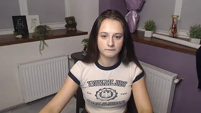 Caramel bunny online show from December 2024 02:06:02 PM