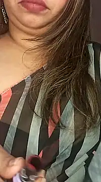 Ravina patil1 online show from February 2025 07:23:01 PM