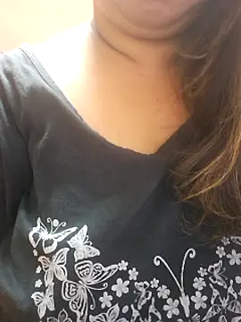 Ravina patil1 online show from February 2025 01:49:02 PM