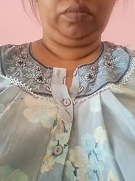 Ravina patil1 online show from May 2026 05:35:01 AM