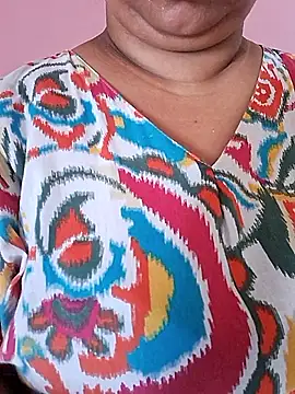 Ravina patil1 online show from June 2026 07:10:01 AM