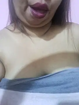 Ravina patil1 online show from July 2026 03:43:02 AM