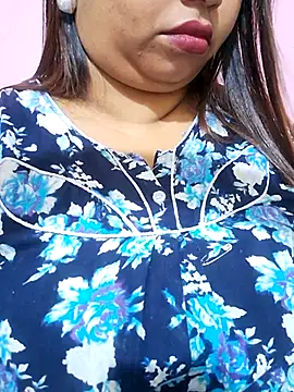 Ravina patil1 online show from July 2026 12:48:02 PM