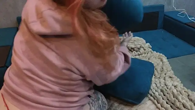 Tara Renn online show from April 2026 06:34:02 PM