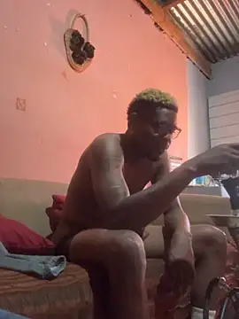 Maskman941 online show from April 2026 09:32:02 AM