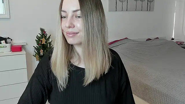 Snapshot of Mia_shy1 chatting on January 2025 07:17:01 AM Mia shy1 online show from January 2025 07:17:01 AM