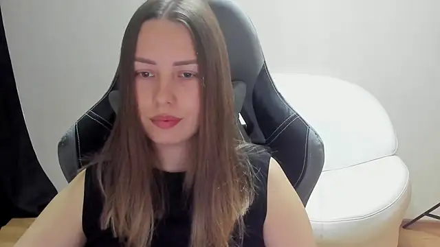 Snapshot of Mia_shy1 chatting on June 2026 05:13:02 AM Mia shy1 online show from June 2026 05:13:02 AM