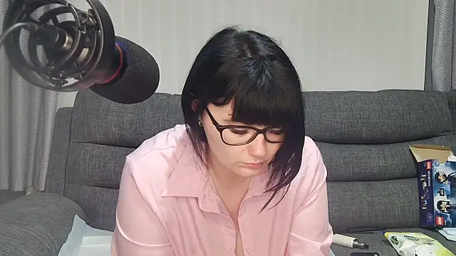 Snapshot of SquirtingIrishShannon chatting on January 2025 08:39:01 PM SquirtingIrishShannon online show from January 2025 08:39:01 PM