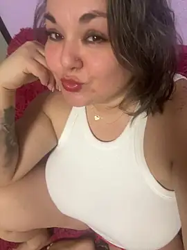 Snapshot of MikyVesela chatting on January 2026 04:44:01 PM MikyVesela online show from January 2026 04:44:01 PM