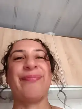 KiaraEliza online show from December 2024 07:03:02 PM