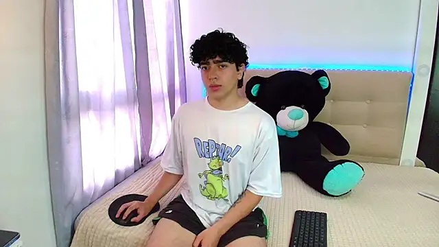  nickconnor01 online show from January 2025 07:51:02 PM