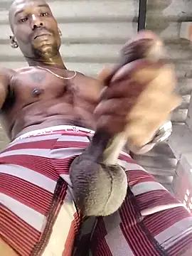 Snapshot of moro28vergon chatting on December 2025 06:59:01 PM moro28vergon online show from December 2025 06:59:01 PM