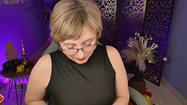 sugar vivien online show from January 2025 04:29:02 PM