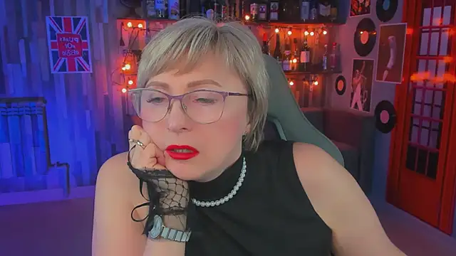 sugar vivien online show from February 2025 01:15:02 PM