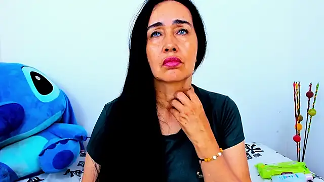 HorniestMilf online show from May 2026 09:22:02 PM