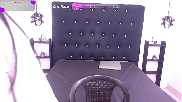 Mels  online show from September 2025 06:23:02 PM