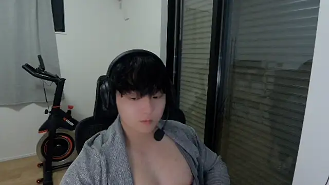 Tkcqcc online show from October 2025 02:05:01 PM