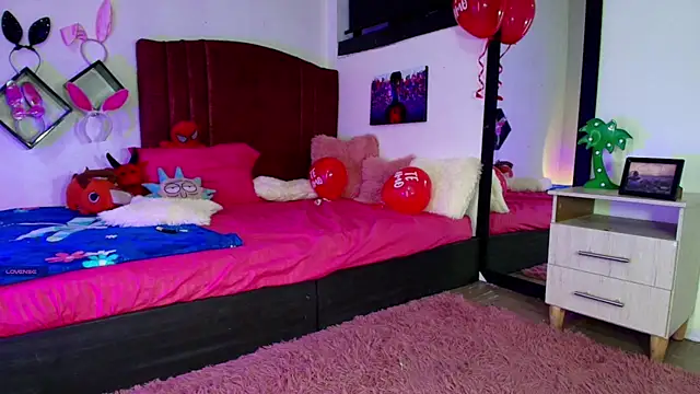 alisson zafiro  online show from February 2025 06:04:01 AM