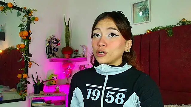 alisson zafiro  online show from March 2026 03:17:01 AM