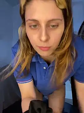 FlorBich online show from January 2025 06:52:01 PM