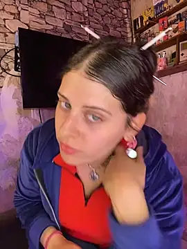 FlorBich online show from May 2026 03:13:01 AM