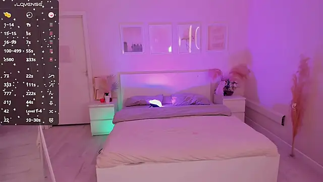 Lil Amelie online show from March 2025 07:07:02 AM