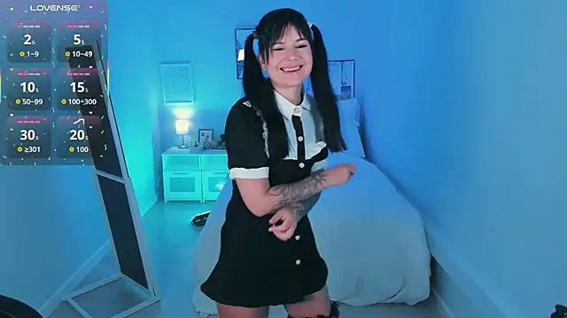 Lil Amelie online show from March 2026 02:33:01 PM