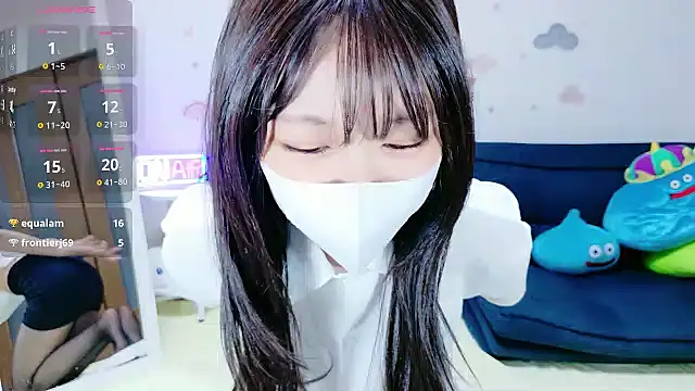 Snapshot of _Iroha_99 chatting on September 2025 06:51:02 PM Iroha 99 online show from September 2025 06:51:02 PM