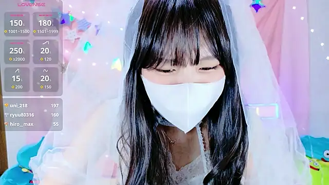 Snapshot of _Iroha_99 chatting on October 2025 02:28:01 PM Iroha 99 online show from October 2025 02:28:01 PM