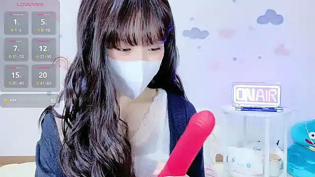 Snapshot of _Iroha_99 chatting on October 2025 01:42:02 AM Iroha 99 online show from October 2025 01:42:02 AM