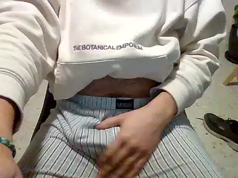 Snapshot of CummedCock chatting on February 2025 11:43:01 PM CummedCock online show from February 2025 11:43:01 PM