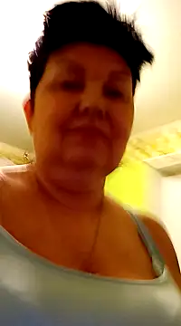 Snapshot of FantasyMichelle chatting on December 2024 05:11:02 AM FantasyMichelle online show from December 2024 05:11:02 AM