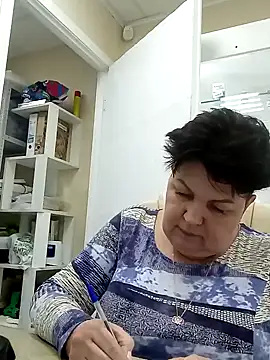 Snapshot of FantasyMichelle chatting on March 2025 12:27:02 PM FantasyMichelle online show from March 2025 12:27:02 PM