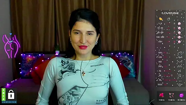 Snapshot of Alianna_Solo_Kisses chatting on January 2025 12:24:02 PM Alianna Solo Kisses online show from January 2025 12:24:02 PM