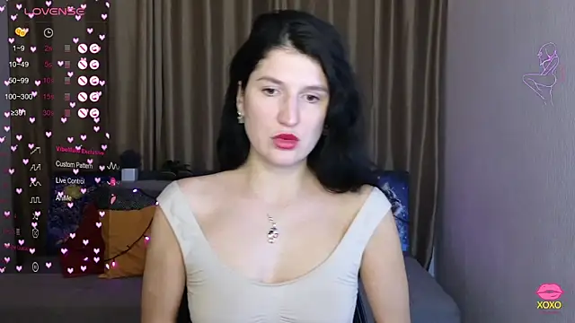 Snapshot of Alianna_Solo_Kisses chatting on February 2025 12:34:01 PM Alianna Solo Kisses online show from February 2025 12:34:01 PM